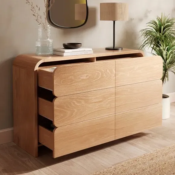 6-Drawer Chest with Curved Details - Light Oak