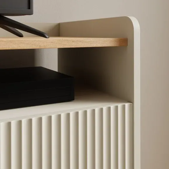 6-Drawer TV Chest with Ribbed Detail - Natural