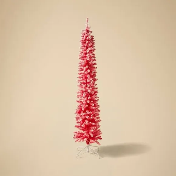 6.5ft Pre-lit Flocked Christmas Tree - Pink
