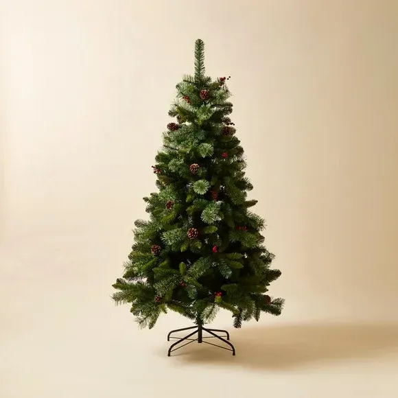 6ft Christmas Tree with Berries - Green, Artificial