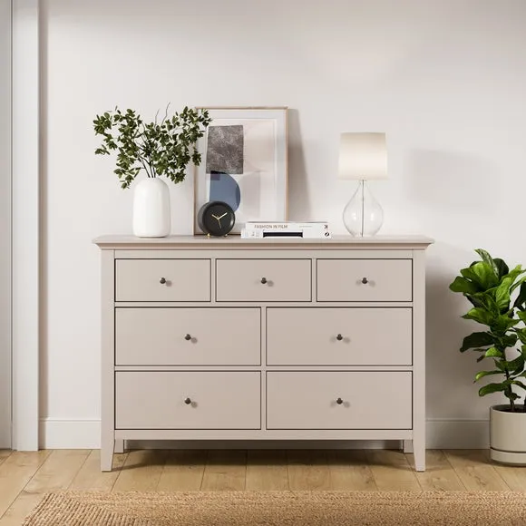 7-Drawer Chest with Metal Handles - Natural