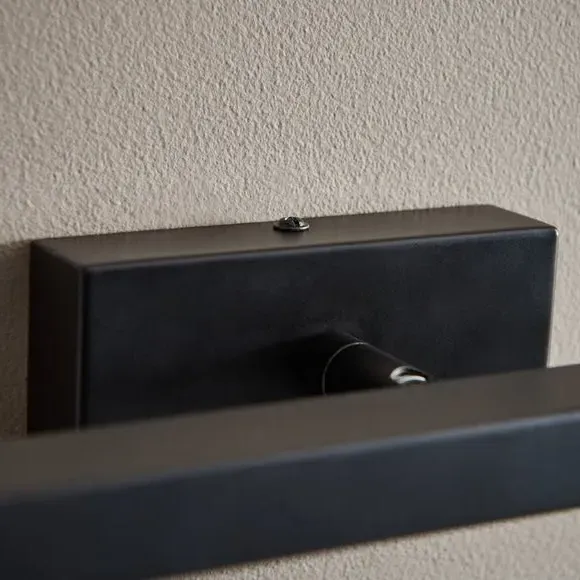 Adjustable Picture Wall Light - Black, LED