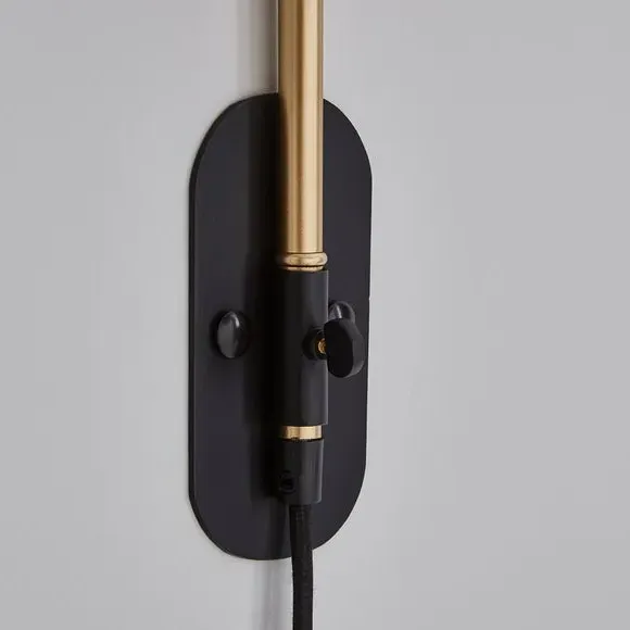 Adjustable Wall Light with Plug - Black