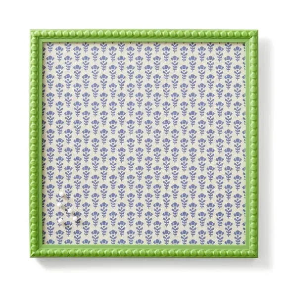 Apple Pin Board with Hooks - Green