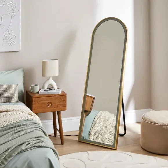 Arched Standing Mirror with LED Lights - Gold