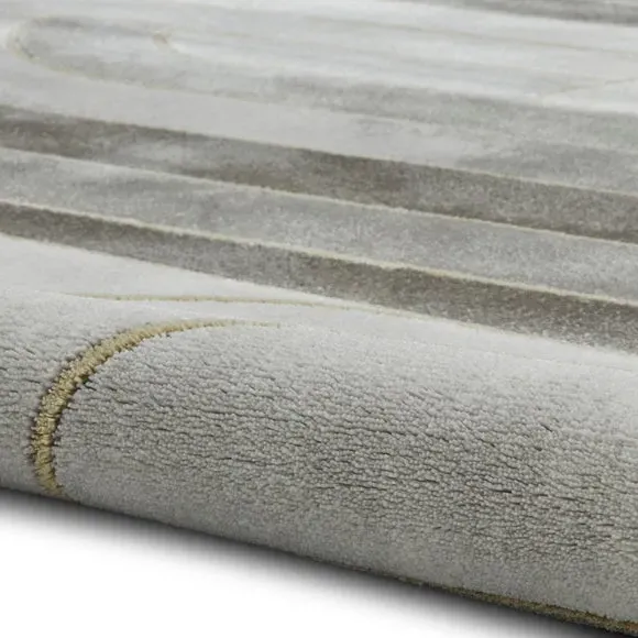 Area Rug with 3D Metallic Effect - Gold