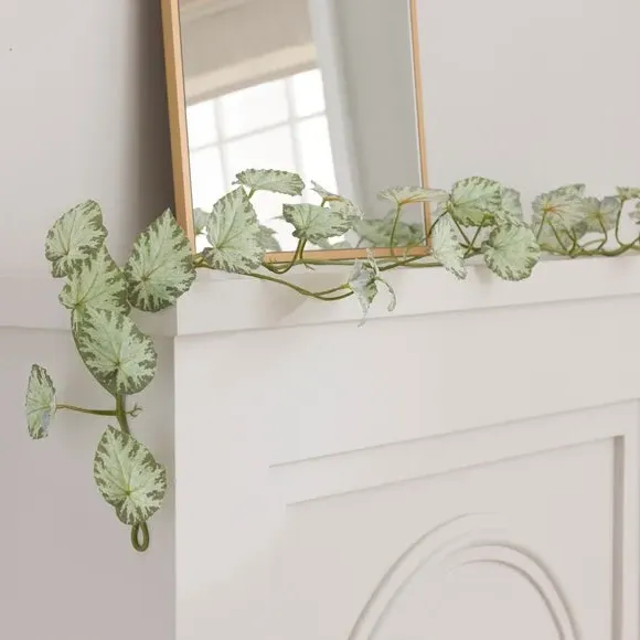 Artificial Begonia Leaf Garland - Green