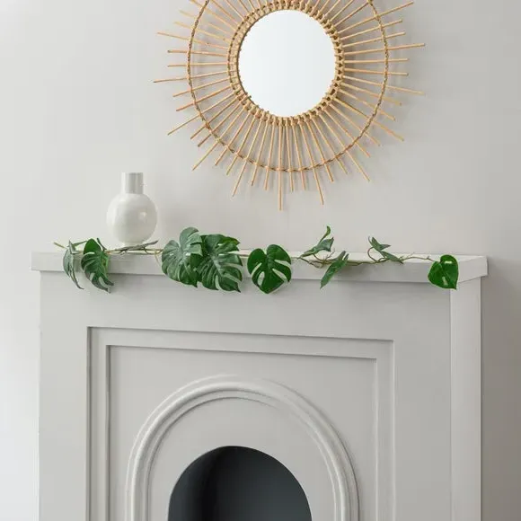 Artificial Monstera Garland - Green, Fabric image