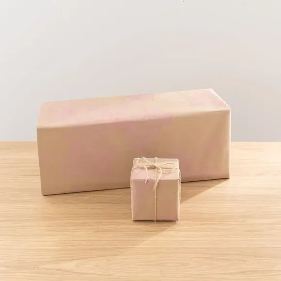Artificial Sweetpea Bouquet & Candle Gift Set