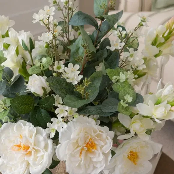 Artificial Tuberose Bouquet - White