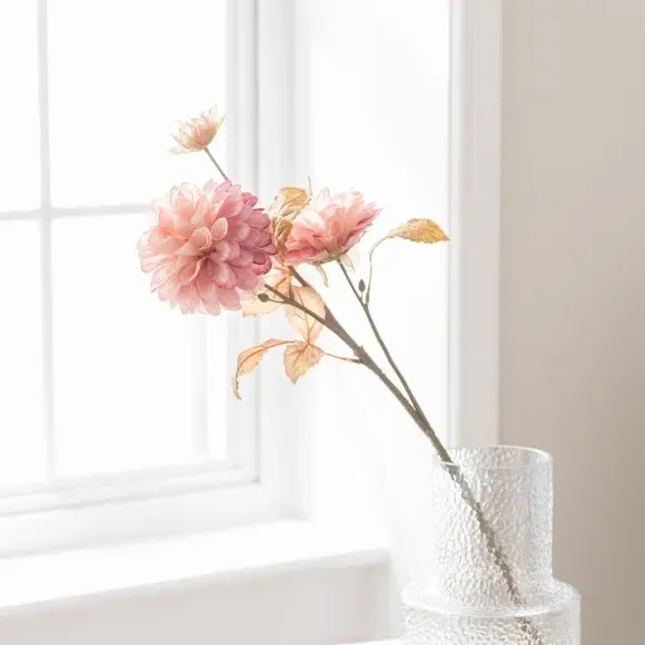Ball Dahlia Stem - Cream, Plastic