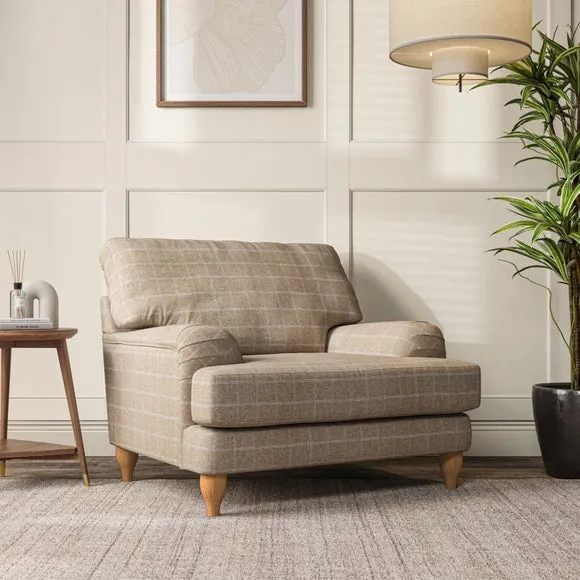 Bandaged Arm Armchair with Pleats - Natural