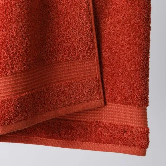 Bath Towel 600 GSM - Chilli, Egyptian Cotton