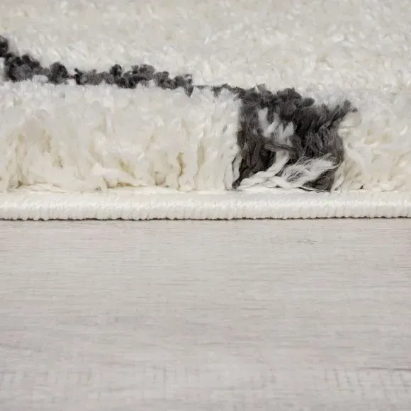 Berber Rug with Shaggy Pile - White, Polypropylene