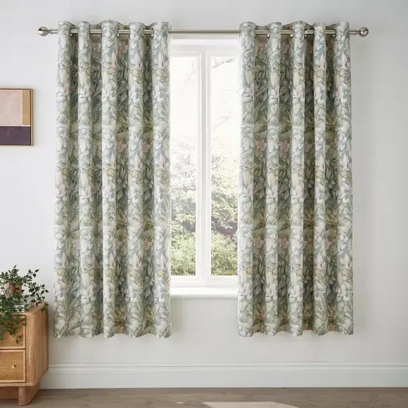 Blackout Eyelet Curtains - Lilypad, Polyester