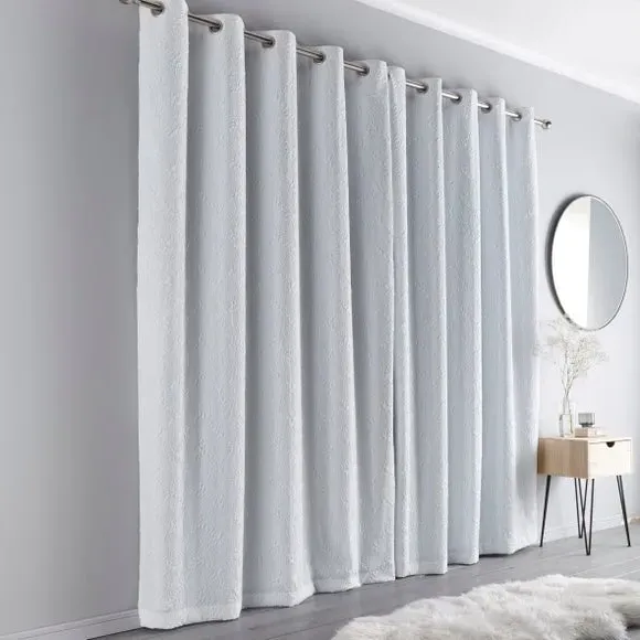 Blackout Eyelet Curtains with 3D Effect - White