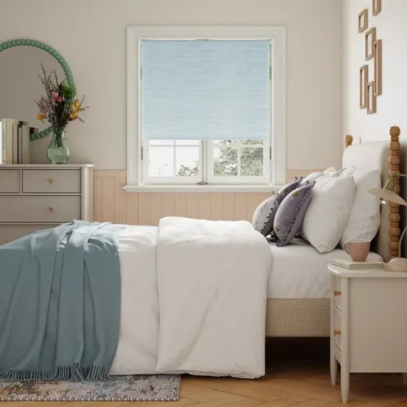 Blackout Roller Blind - Air, Polyester image