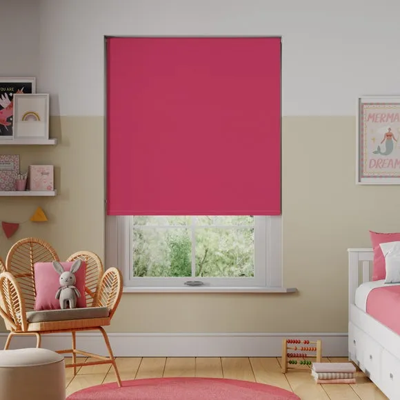 Blackout Roller Blind - Magenta, Polyester