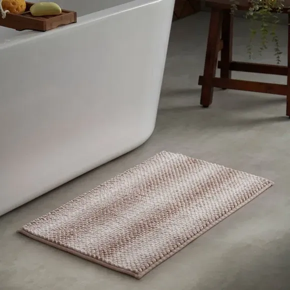 Bobble Bath Mat with Non-Slip Base - Brown