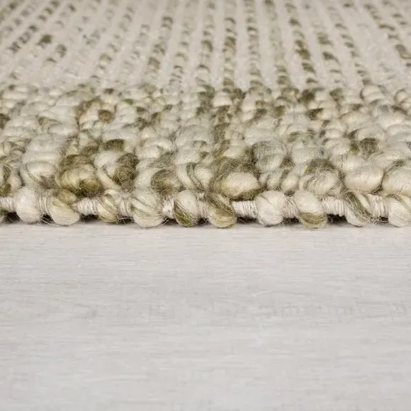 Border Rug with Bobbled Effect - Olive, Wool