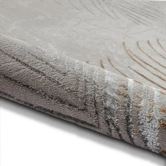 Botanical Leaf Rug with Metallic Effect - Grey