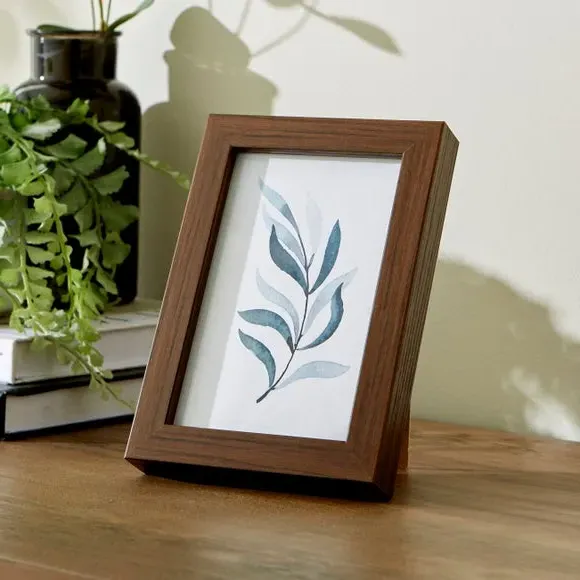 Box Photo Frame - Walnut