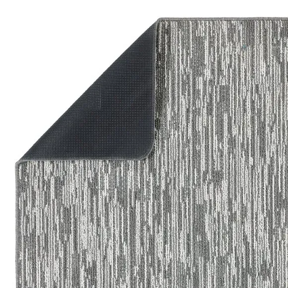 Broken Stripe Utility Mat - Grey