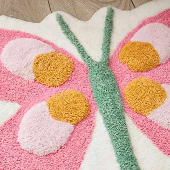 Butterfly Rug with 3D Design - Pink, Tufted