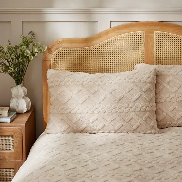 Cable Knit Duvet Cover Set - Cream, Sherpa