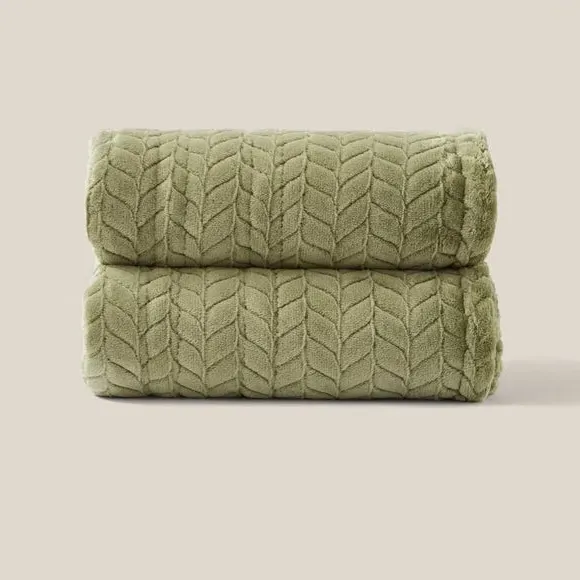 Cable Knit Electric Throw Blanket - Olive, Fleece