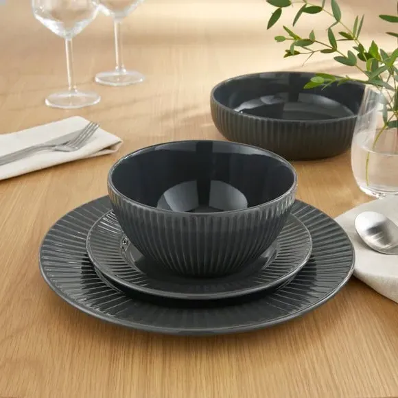 Cereal Bowl with Ribbed Edge - Charcoal, Stoneware