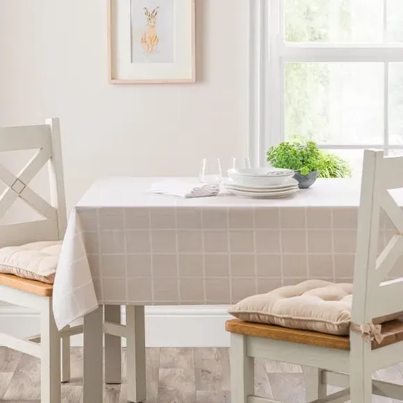 Check Tablecloth Wipe Clean - Off-White, Cotton image