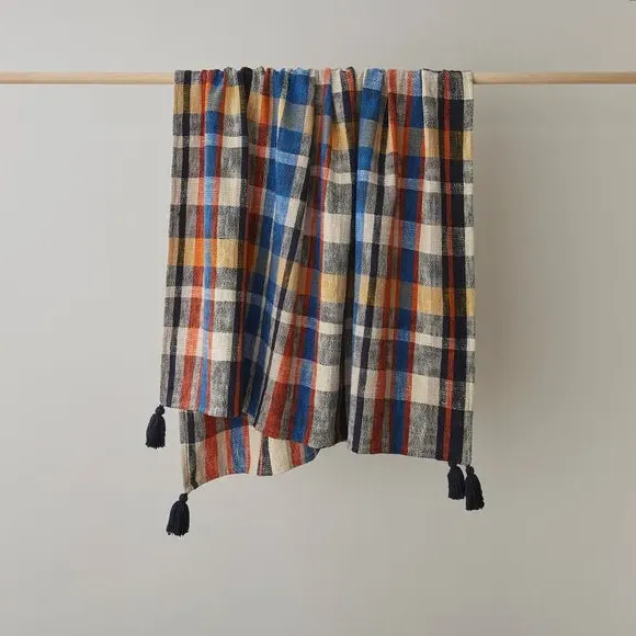 Check Woven Throw Blanket - Multicolor