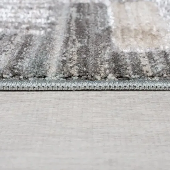 Checked Rug with Fringe - Natural