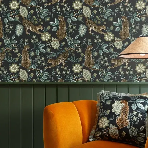 Cheetah Print Wallpaper - Lilypad, Matte Finish