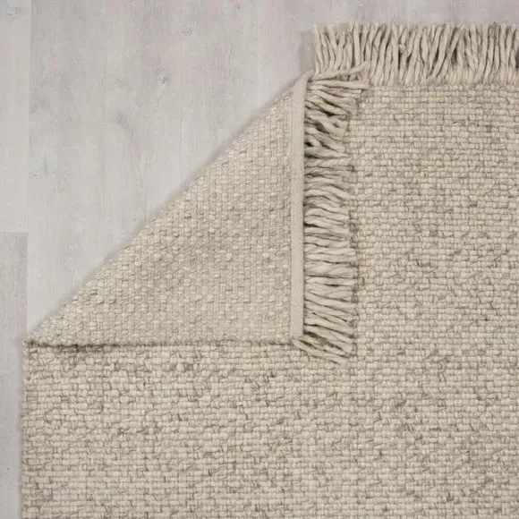 Chunky Weave Rug with Tassels - Natural, Wool