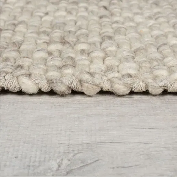 Chunky Weave Rug with Tassels - Natural, Wool
