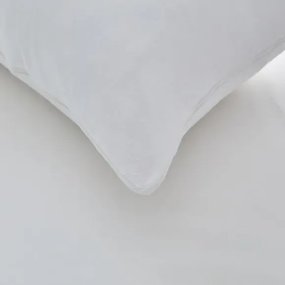 Contoured Pillowcase with Zip - White, Polycotton image