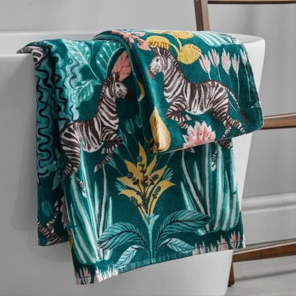 Cotton Bath Towel 400 GSM - Multicolor image