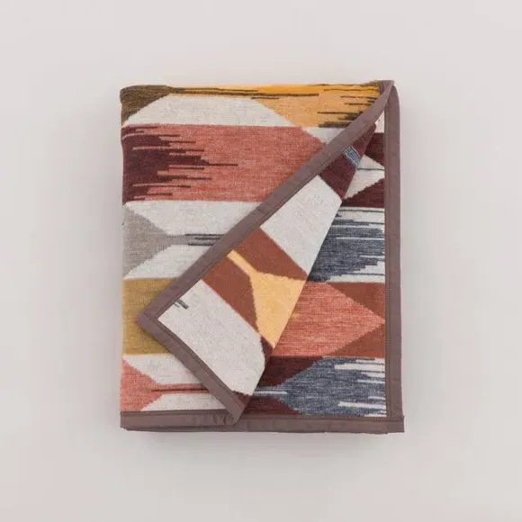 Cotton Blanket with Abstract Print - Multicolor