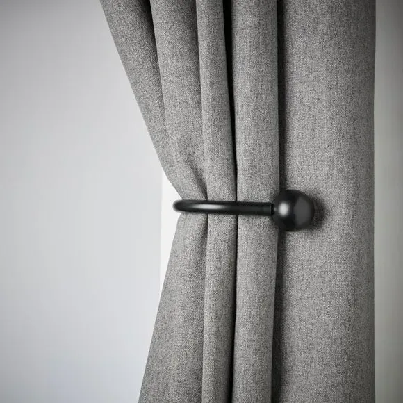 Curtain Holdbacks with Ball Finials - Black