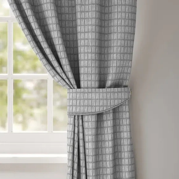 Curtain Tieback with Chrome Rings - Slate