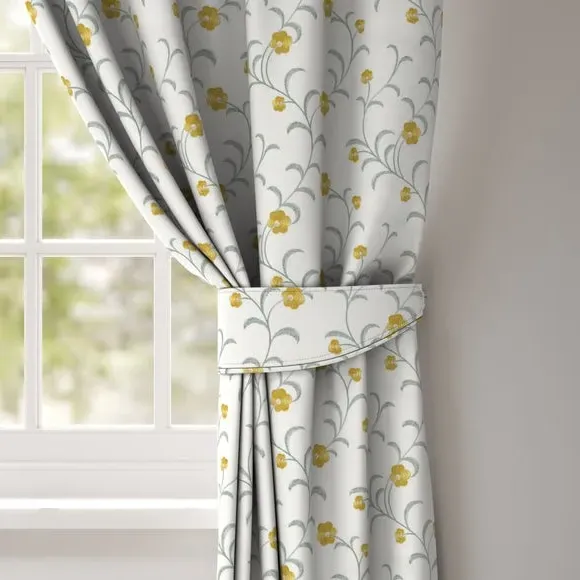 Curtain Tieback with Daisy Embroidery - Ochre