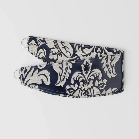 Curtain Tieback with Damask Pattern - Ink