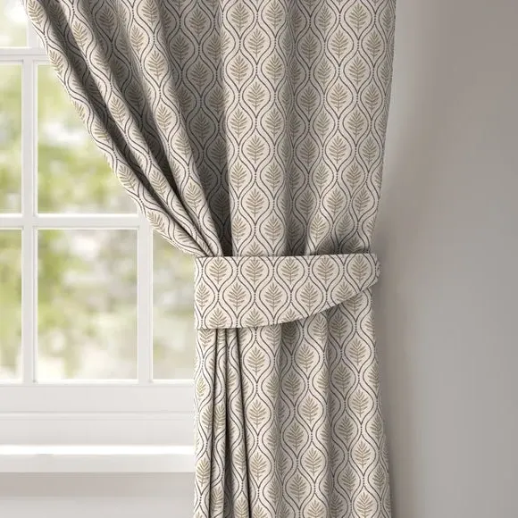 Curtain Tieback with Geometric Print - Sand
