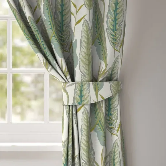 Curtain Tieback with Leaf Design - Pampas