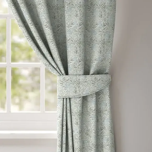 Curtain Tieback with Leaf Design - Seafoam