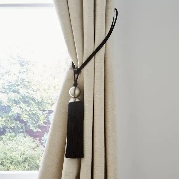 Curtain Tieback with Tassel Detail - Black image