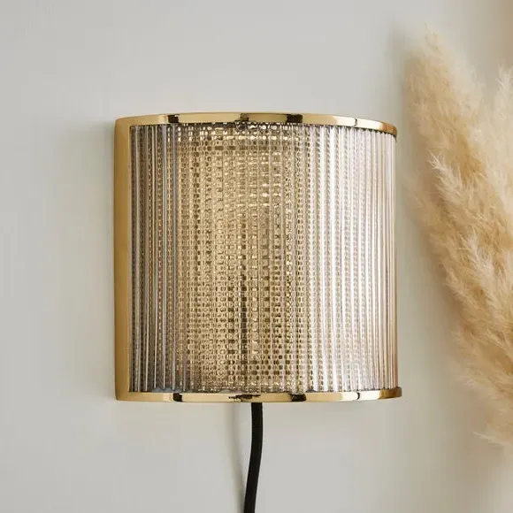 Curved Wall Light with Plug - Gold, Glass