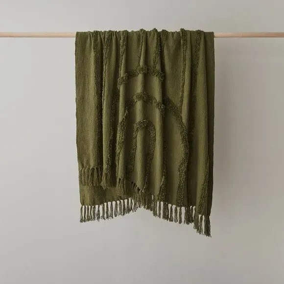 Curves Throw Blanket with Tassels - Olive